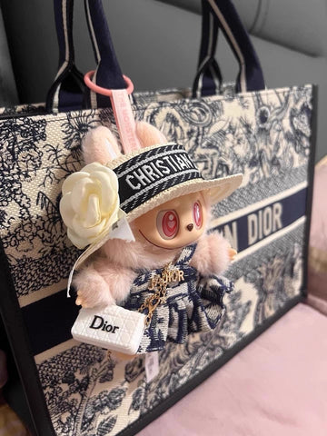 Top 10 Luxury Labubu Outfit Inspirations