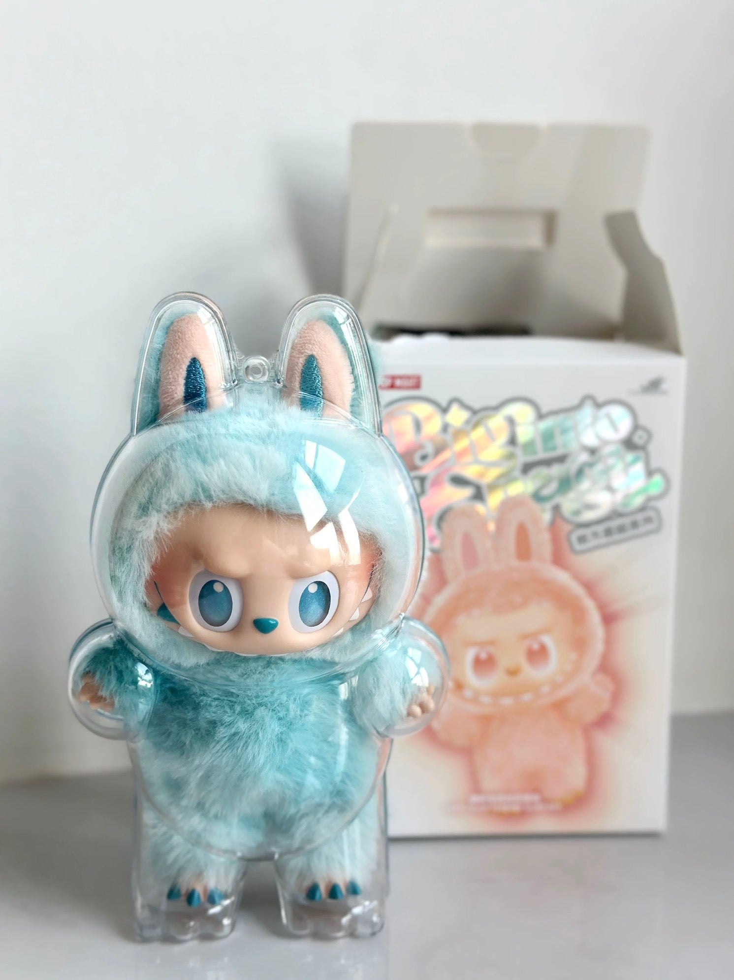 直立式 Labubu 保護殼(適用於 Labubu 3.0)