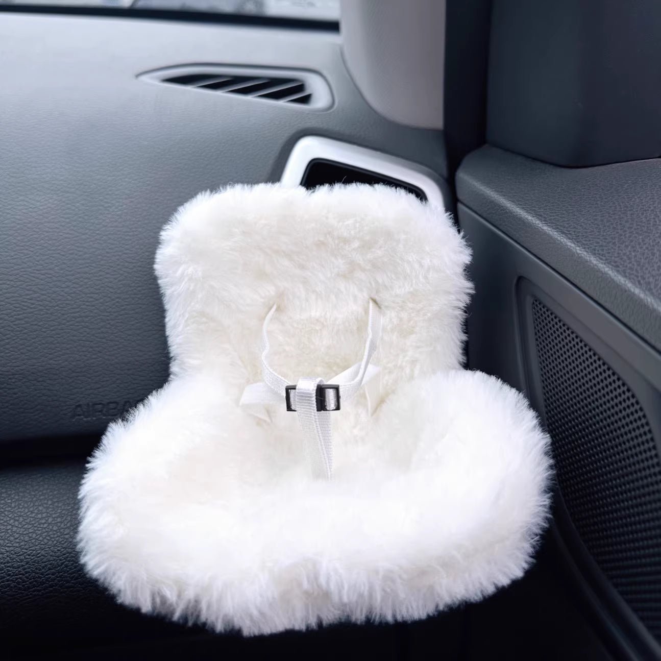 Labubu Car-Sit
