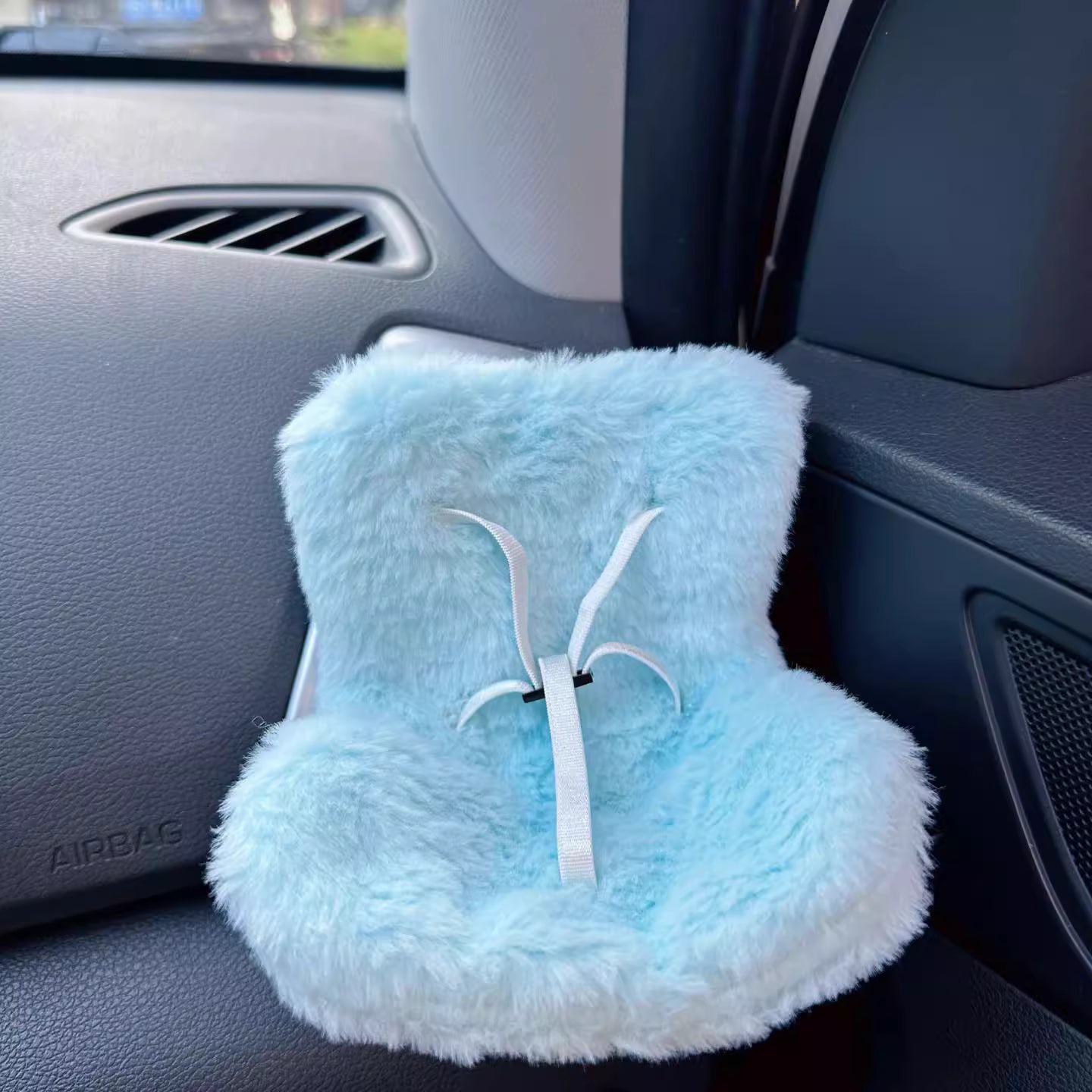 Labubu Car-Sit